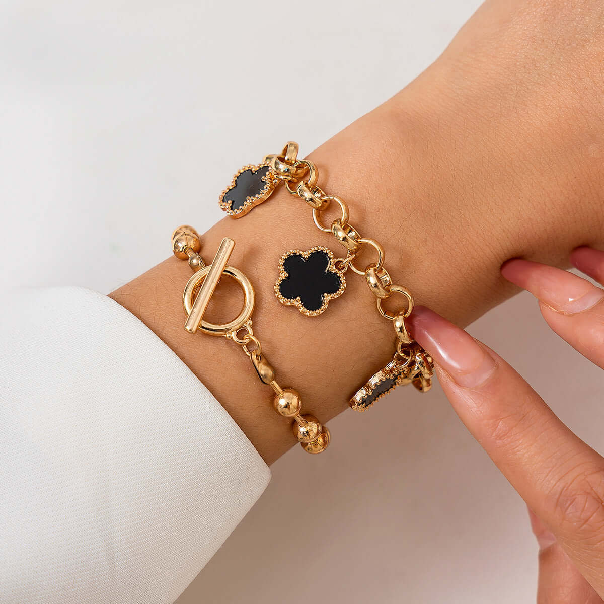 Bracelet Chaîne Luxueux avec Strass Étincelants – Élégance Moderne - 𝓑𝓲𝓳𝓸𝓾𝔁𝓒𝓪𝓮𝓵𝔂𝓼 - bracelet - 𝓑𝓲𝓳𝓸𝓾𝔁𝓒𝓪𝓮𝓵𝔂𝓼 -