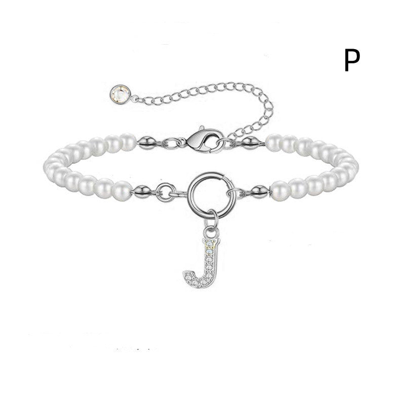 Bracelet initial – Perles 6 mm et pendentif lettre A - Z - 𝓑𝓲𝓳𝓸𝓾𝔁𝓒𝓪𝓮𝓵𝔂𝓼 - bracelet - 𝓑𝓲𝓳𝓸𝓾𝔁𝓒𝓪𝓮𝓵𝔂𝓼 -