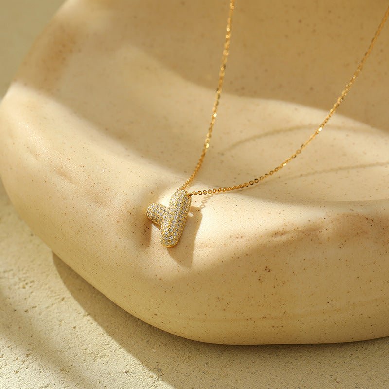 Collier Lettres Bubble en Acier Inoxydable – Élégance et Modernité - 𝓑𝓲𝓳𝓸𝓾𝔁𝓒𝓪𝓮𝓵𝔂𝓼 - Collier - 𝓑𝓲𝓳𝓸𝓾𝔁𝓒𝓪𝓮𝓵𝔂𝓼 -