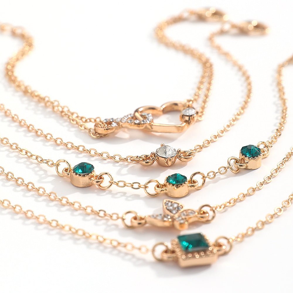 Lot de 5 bracelets bohèmes en cristal vert – Finition plaqué or - 𝓑𝓲𝓳𝓸𝓾𝔁𝓒𝓪𝓮𝓵𝔂𝓼 - bracelet - 𝓑𝓲𝓳𝓸𝓾𝔁𝓒𝓪𝓮𝓵𝔂𝓼 -
