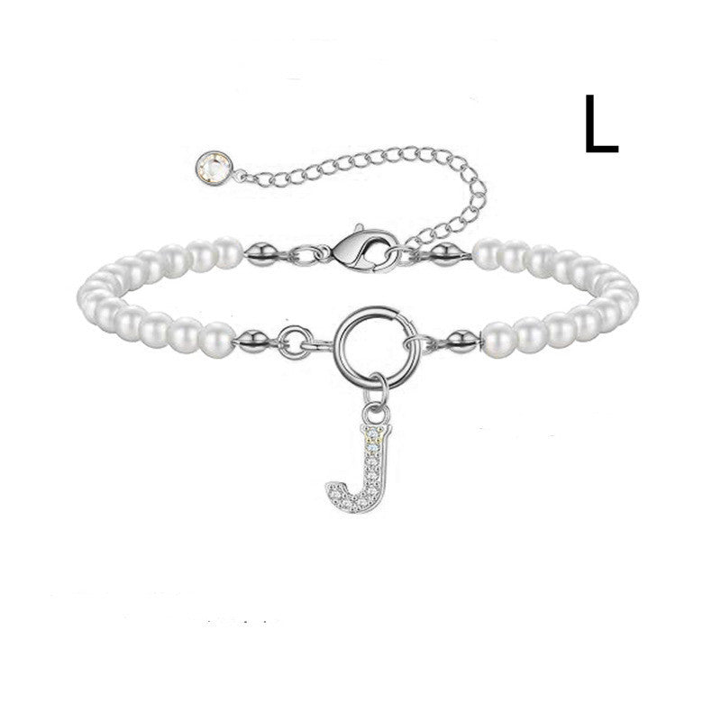 Bracelet initial – Perles 6 mm et pendentif lettre A - Z - 𝓑𝓲𝓳𝓸𝓾𝔁𝓒𝓪𝓮𝓵𝔂𝓼 - bracelet - 𝓑𝓲𝓳𝓸𝓾𝔁𝓒𝓪𝓮𝓵𝔂𝓼 - 