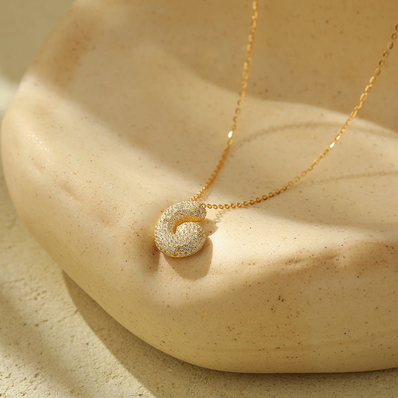 Collier Lettres Bubble en Acier Inoxydable – Élégance et Modernité - 𝓑𝓲𝓳𝓸𝓾𝔁𝓒𝓪𝓮𝓵𝔂𝓼 - Collier - 𝓑𝓲𝓳𝓸𝓾𝔁𝓒𝓪𝓮𝓵𝔂𝓼 - 